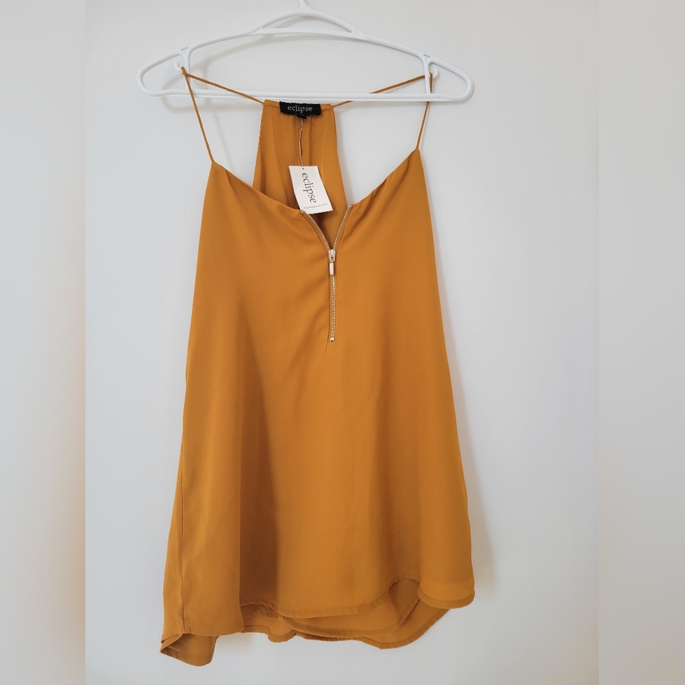 Eclipse sipper front tank top